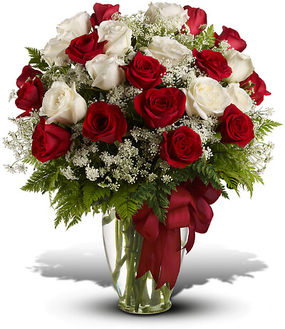 Love&#039;s Divine - 20 Premium Long Stemmed Roses