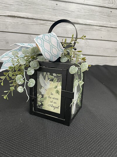 Small Lantern with saying