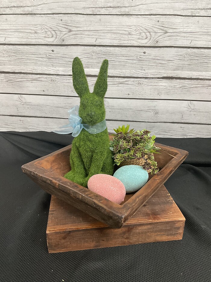Moss Bunny with eggs