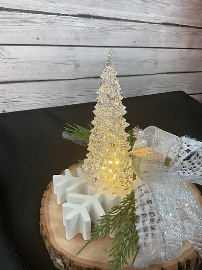 Snowflake with light up tree